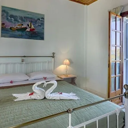 Angela, Seafront Apartments, Almiros Apartamento *
