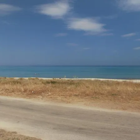 Angela, Seafront Apartments, Almiros 公寓 Almiros Beach